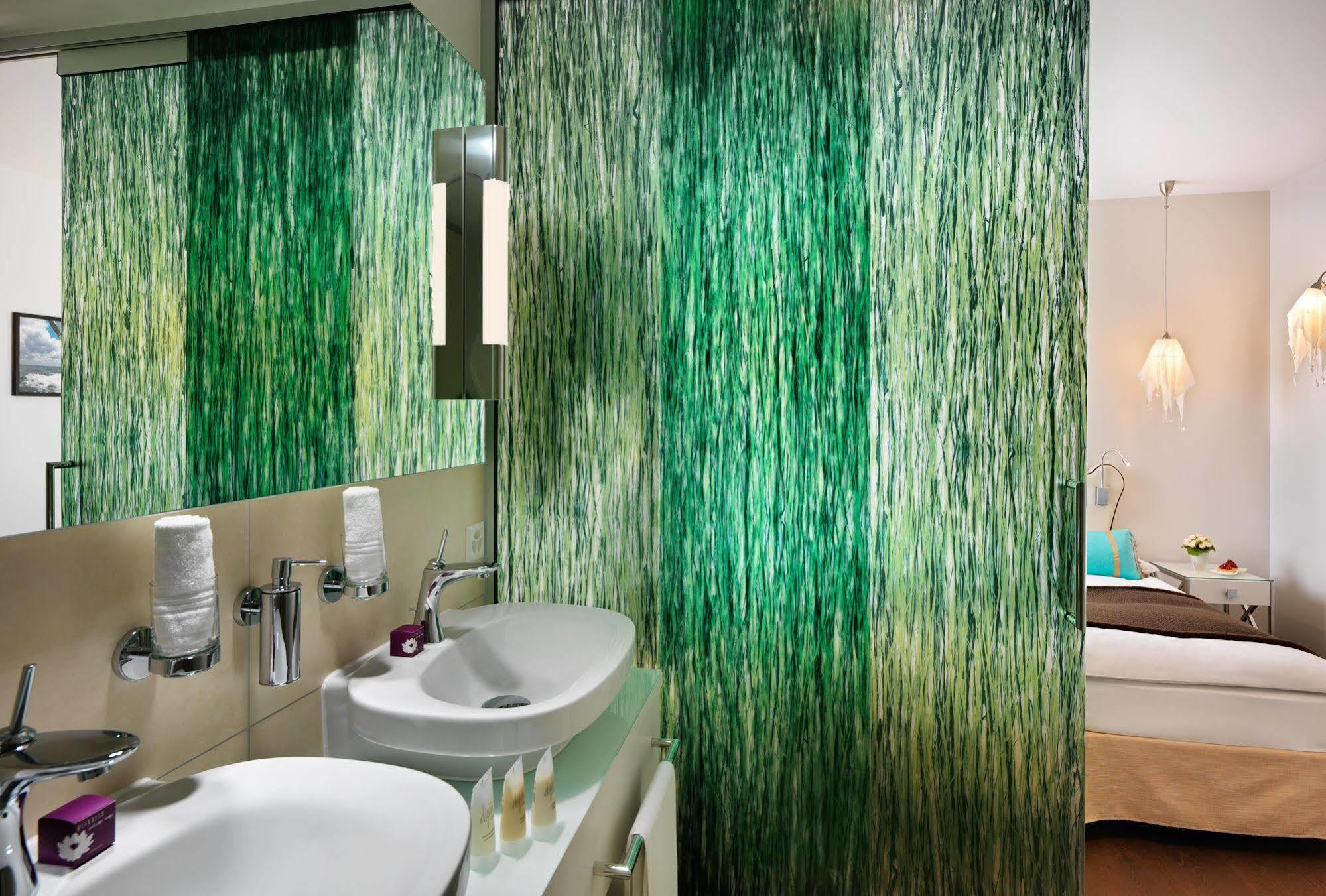 Giardino Hotel 3*